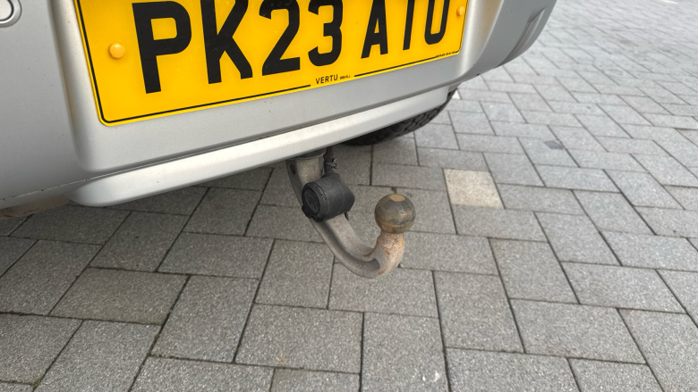 Land Rover Defender 3.0 D250 HSE 90 3dr Auto Diesel Estate